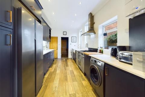 244 Beacon Street, Lichfield, WS13 7BH