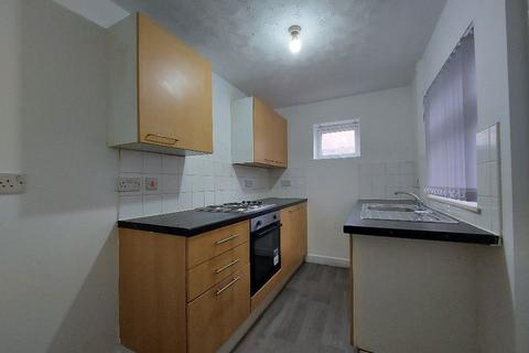 2 bedroom terraced house to rent, Burnley  BB11