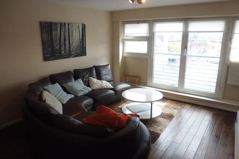 2 bedroom apartment to rent, ACT583 Wallace Street, Glasgow G5