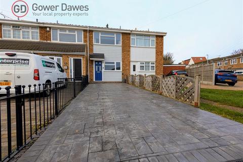 2 bedroom terraced house for sale, St Johns Road, Chadwell St.Mary