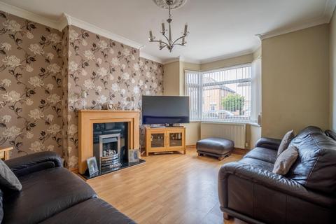 4 bedroom semi-detached house for sale, Leven Road, York