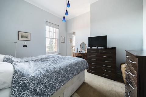 3 bedroom flat for sale, Alison Way, Winchester, Hampshire, SO22