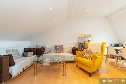 4 bedroom maisonette for sale, Farm Lane, Fulham, SW6