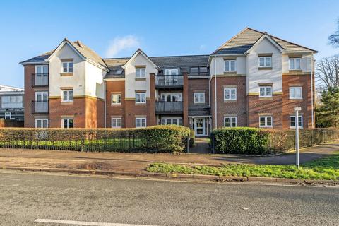 2 bedroom flat for sale, Hiltingbury Road, Chandler's Ford