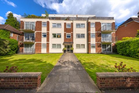 2 bedroom apartment for sale, Barchester Lodge, Woodside Park N12