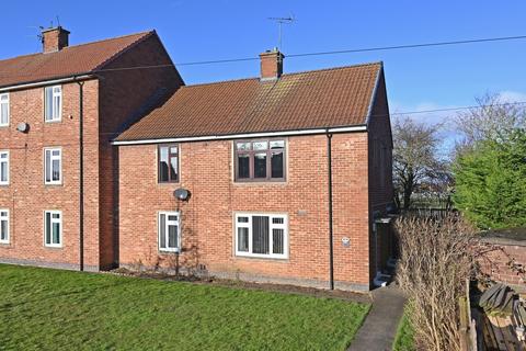 2 bedroom flat to rent, Wains Road, Dringhouses, York, YO24