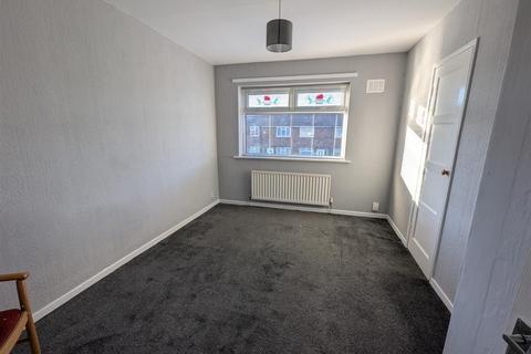 3 bedroom terraced house for sale, Estoril Road South, Darlington