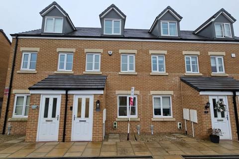 3 bedroom terraced house to rent - Rotary Drive, Morley, Leeds, LS27 8FR