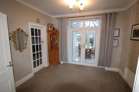 3 bedroom semi-detached house for sale, Longworth Road, Horwich, Bolton