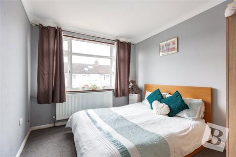 2 bedroom end of terrace house for sale, Crowlands Avenue, Romford, RM7