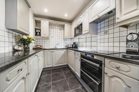 2 bedroom flat for sale, Wimbledon Hill Road, Wimbledon