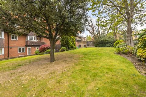 2 bedroom flat for sale, Wimbledon Hill Road, Wimbledon