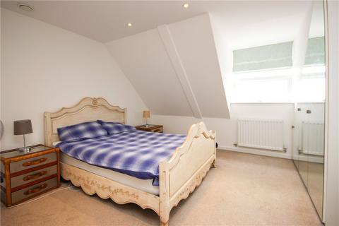 2 bedroom flat to rent, London Road, St. Albans, AL1 1NG