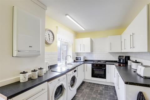 3 bedroom terraced house for sale, Manville Close, Beechdale NG8