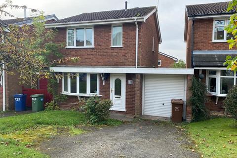 3 bedroom house to rent, Hednesford Road, Heath Hayes, Cannock