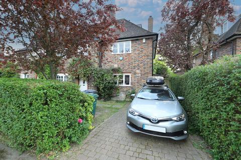 undefined, Hampstead Garden Suburb N2