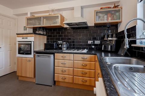 3 bedroom townhouse for sale, Tollbraes Road, Bathgate