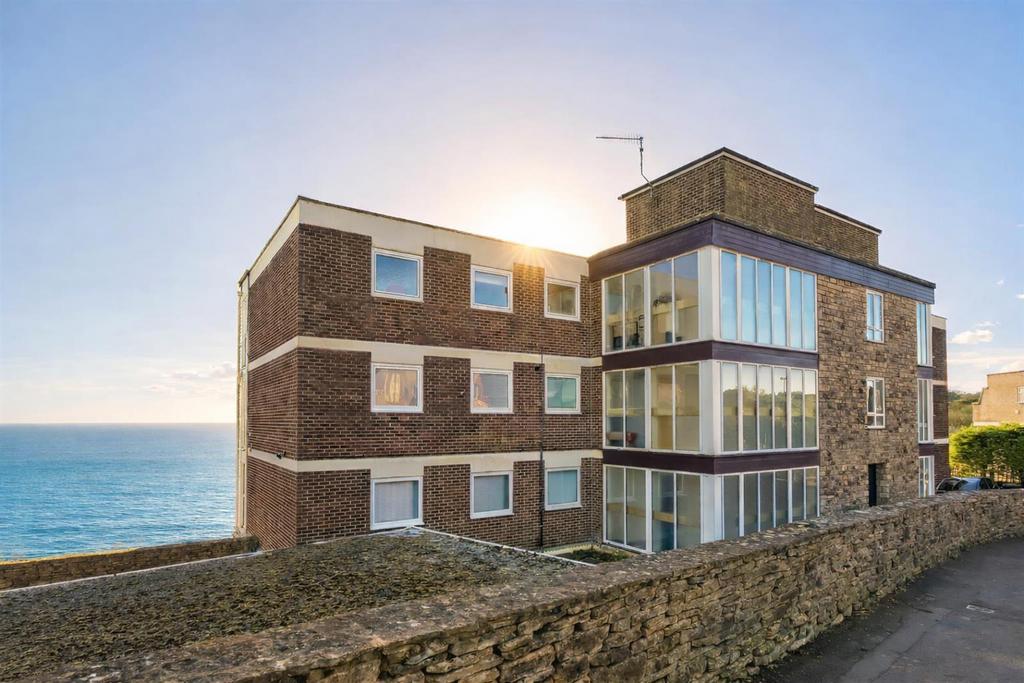 Apartment in Swanage - View 2