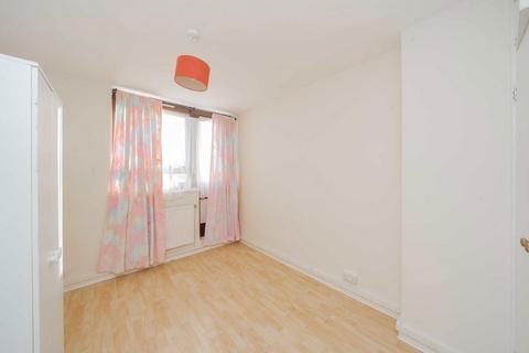 3 bedroom flat for sale, Carlton Vale, London NW6