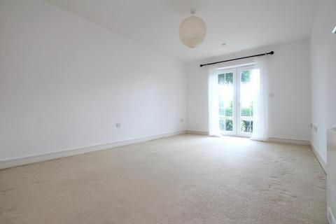 2 bedroom apartment to rent, Champs Sur Marne, Bristol BS32