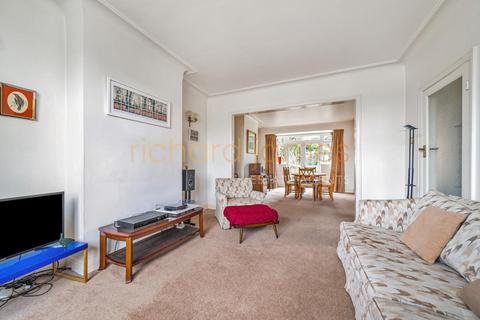 4 bedroom house for sale, Upcroft Avenue, Edgware