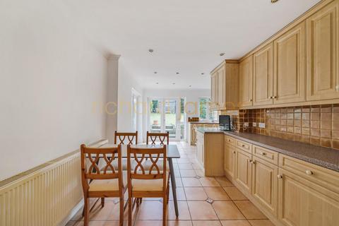 4 bedroom house for sale, Upcroft Avenue, Edgware