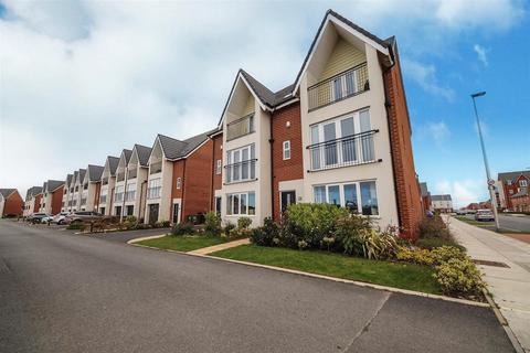 3 bedroom townhouse for sale, Maplebeck Drive, Southport PR8