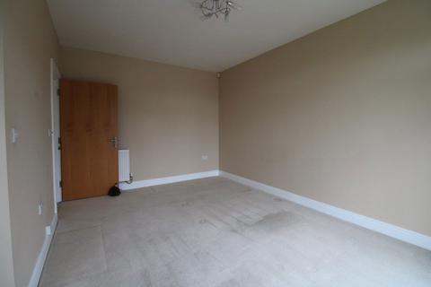 2 bedroom apartment to rent, Stewponey Court, Stourbridge