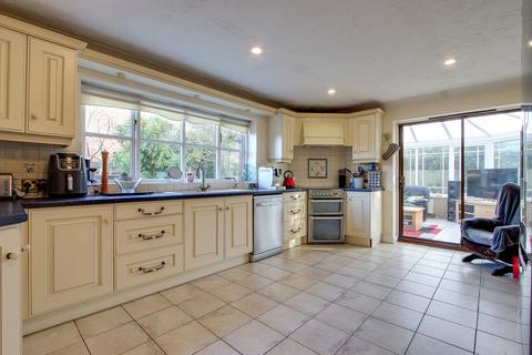 5 bedroom detached house for sale, Woodcote Park, Wisbech, PE13