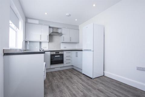 1 bedroom flat to rent, Ravenscroft Road, Beckenham BR3