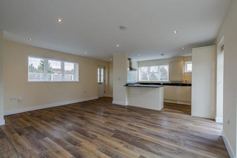 29 Cherry Tree Road, Milford, Godalming, GU8 5AX