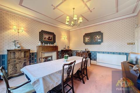 6 bedroom detached house for sale, Cambridge Road, Southport PR9