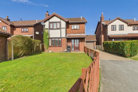 3 bedroom detached house for sale, St. James Park, Tredegar, NP22