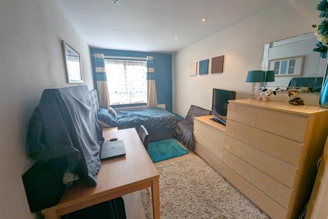 11 Bede Close, Corby, NN18 9PD