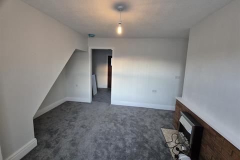 2 bedroom house to rent, Mount Street, FLEETWOOD FY7