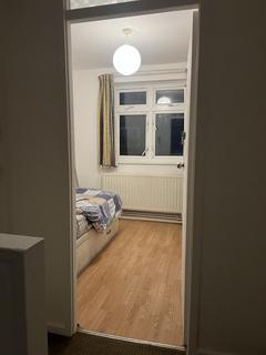 1 bedroom house to rent, Ellsworth Street, Bethnal Green