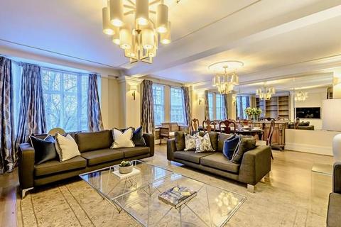 4 bedroom apartment to rent, Regents Park, London NW8