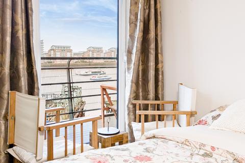 2 bedroom block of apartments to rent, Thistley Court, Glaisher Street, London, SE8