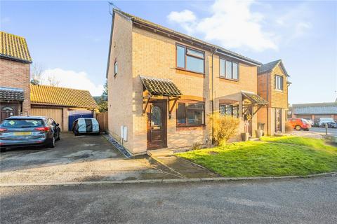 Pavy Close, Thatcham, Berkshire, RG19