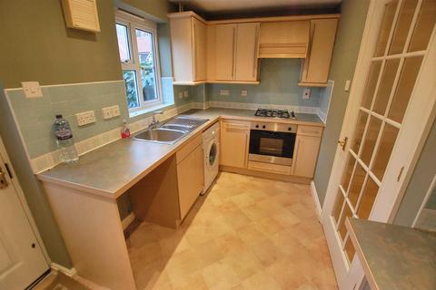 2 bedroom terraced house to rent, The Chilterns, Stevenage SG1