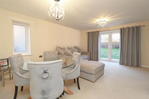 3 bedroom semi-detached house for sale, Galatea Road, Yarm, TS15 9GG