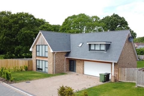 5 bedroom detached house to rent, Gorsley Common Road, Ross-On-Wye HR9