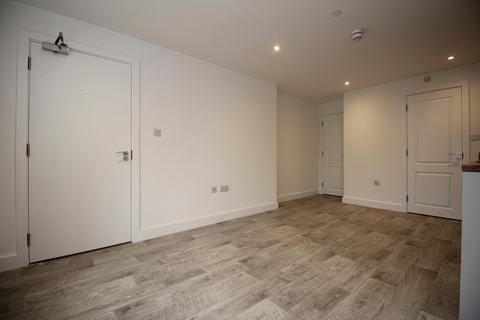 Studio to rent, Studio B Gwynfa House, CF38 1RN