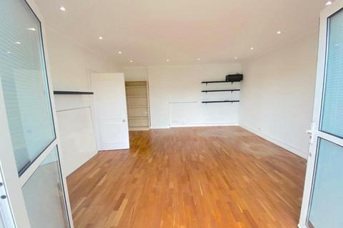 Office to rent, Lightermans Walk, London, SW18