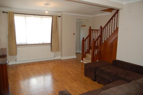 2 bedroom semi-detached house to rent, Hampden Road, Harrow HA3