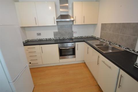 2 bedroom flat to rent, Life Building, Hulme M15