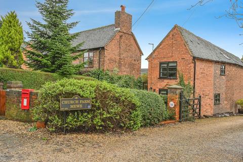 2 bedroom cottage for sale, St. Pauls Court, Dosthill, Tamworth