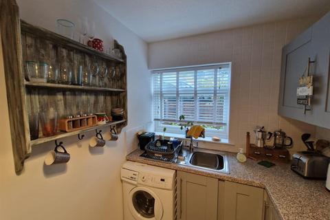 undefined, Oaktree Avenue, Sketty