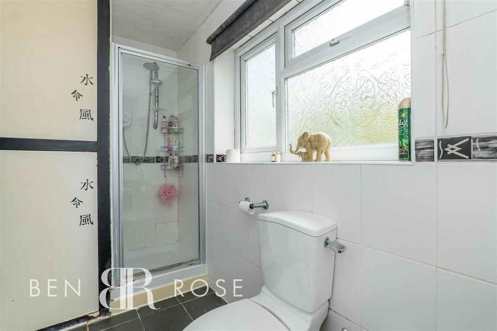 Master Ensuite
