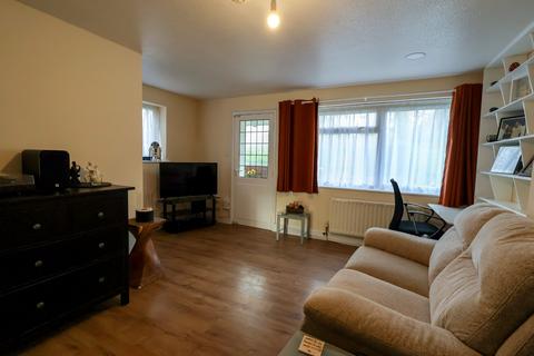 3 bedroom end of terrace house for sale, Petworth Gardens, Lordswood, Southampton